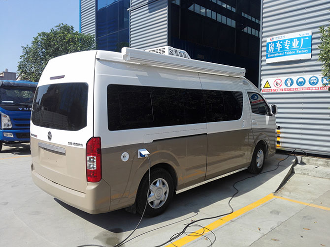 福田風(fēng)景G9房車(chē)