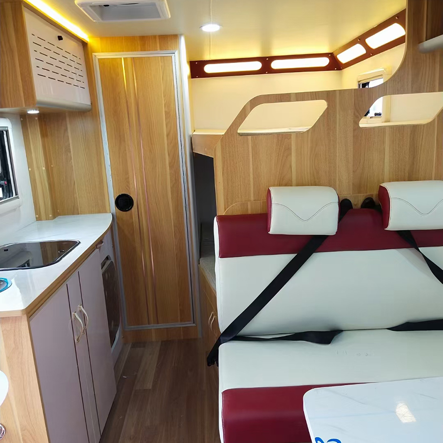 上汽躍進(jìn)H500輕卡平頭自動擋房車-豎床+對坐卡座3 上汽躍進(jìn)H500輕卡平頭自動擋房車-豎床+對坐卡座3