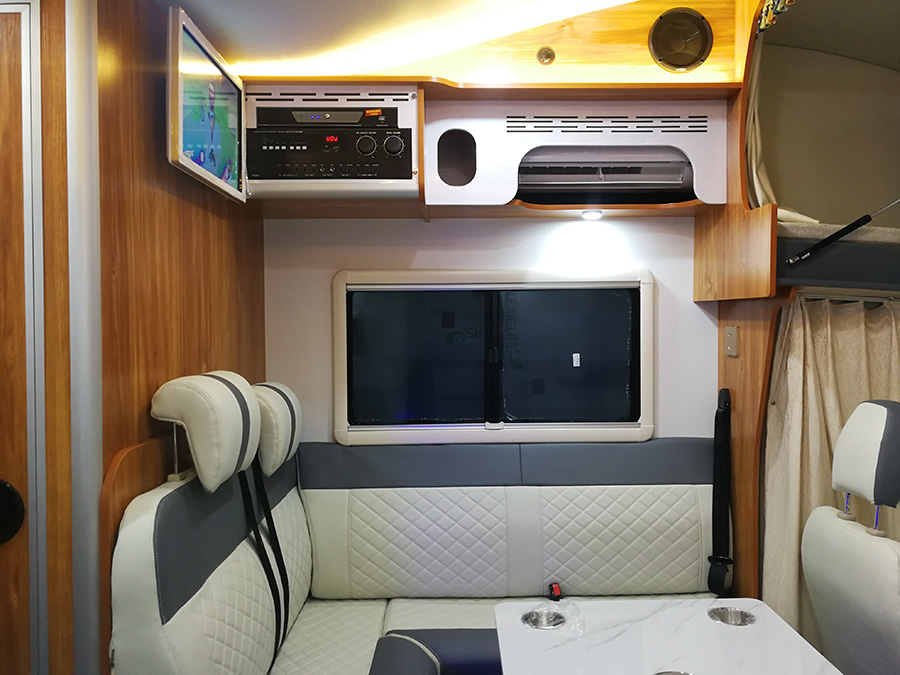 上汽大通V90C型房車-中置衛(wèi)生間+L型沙發(fā)+卡拉OK點(diǎn)歌

系統(tǒng)