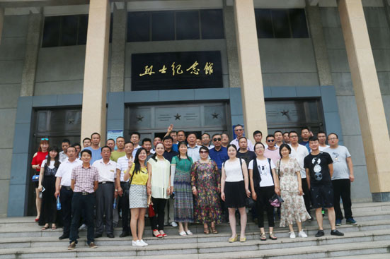 程力集團(tuán)慶祝中國共產(chǎn)黨建黨96周年11 程力集團(tuán)慶祝中國共產(chǎn)黨建黨96周1