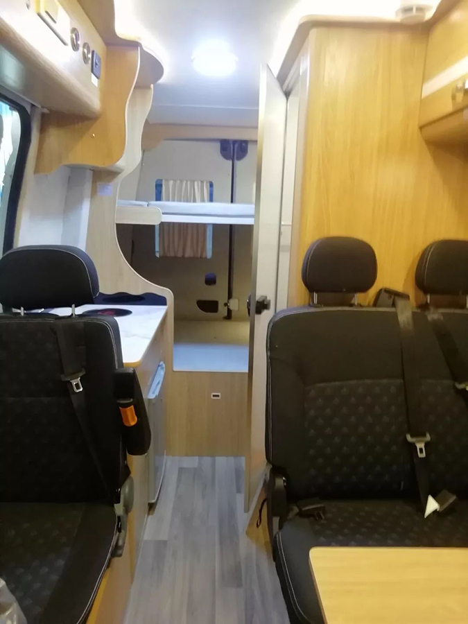 程力房車-上汽大通國六長軸高頂房車3 程力房車-上汽大通國六長軸高頂房車3