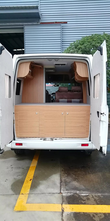 程力房車-上汽大通國六短軸中頂房車5 程力房車-上汽大通國六短軸中頂房車5